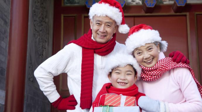 The International Council of Shopping Centers (ICSC) released its Post-Holiday Shopping Survey, finding that consumers spent an average of $711 on gifts and other holiday-related items this holiday season.